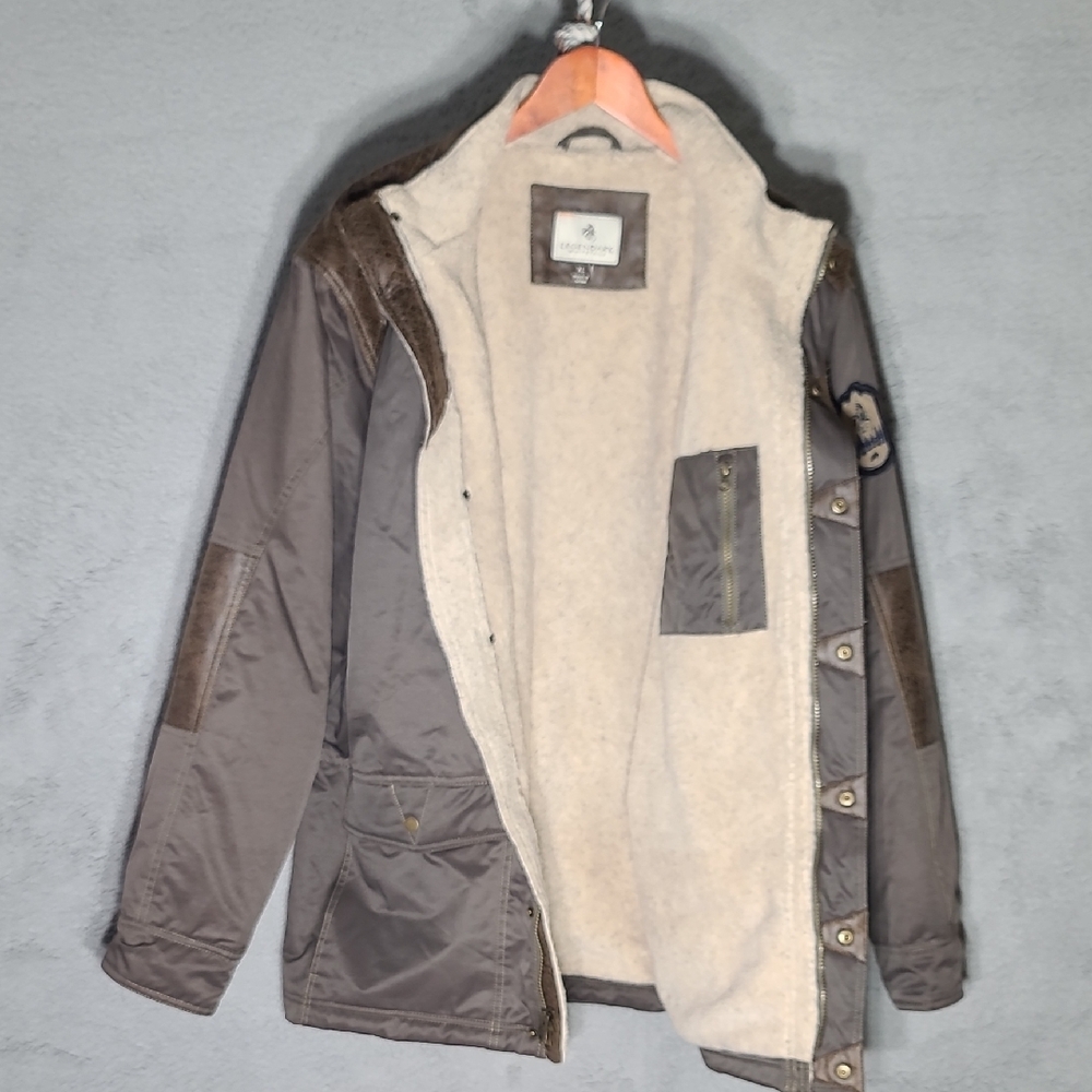 Legendary Whitetails Lodge Berber Lined  Jacket - Picture 5 of 10